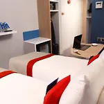 Express - - Atakoy Metro By Ihg מלון איסטמבול