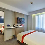 Hotel Express - - Atakoy Metro By Ihg Istambul
