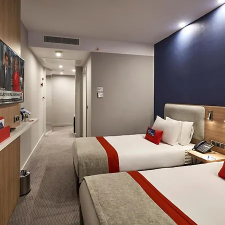 מלון Express - - Atakoy Metro By Ihg 3*
