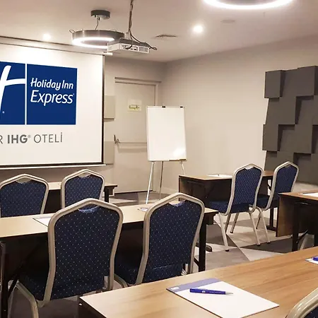 Hotel Express - - Atakoy Metro By Ihg Stambuł