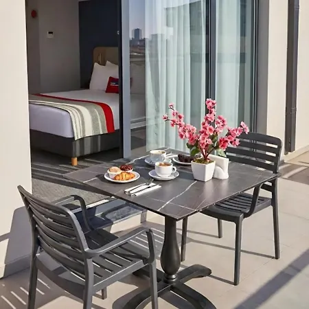 Express - - Atakoy Metro By Ihg Hotel