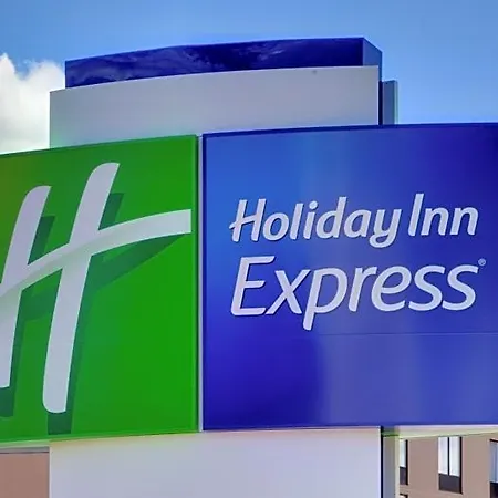 מלון Express - - Atakoy Metro By Ihg 3*