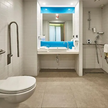 Express - - Atakoy Metro By Ihg Hotel Istanbul